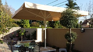 שמשייה 4.5X4.5 גסטרונומי